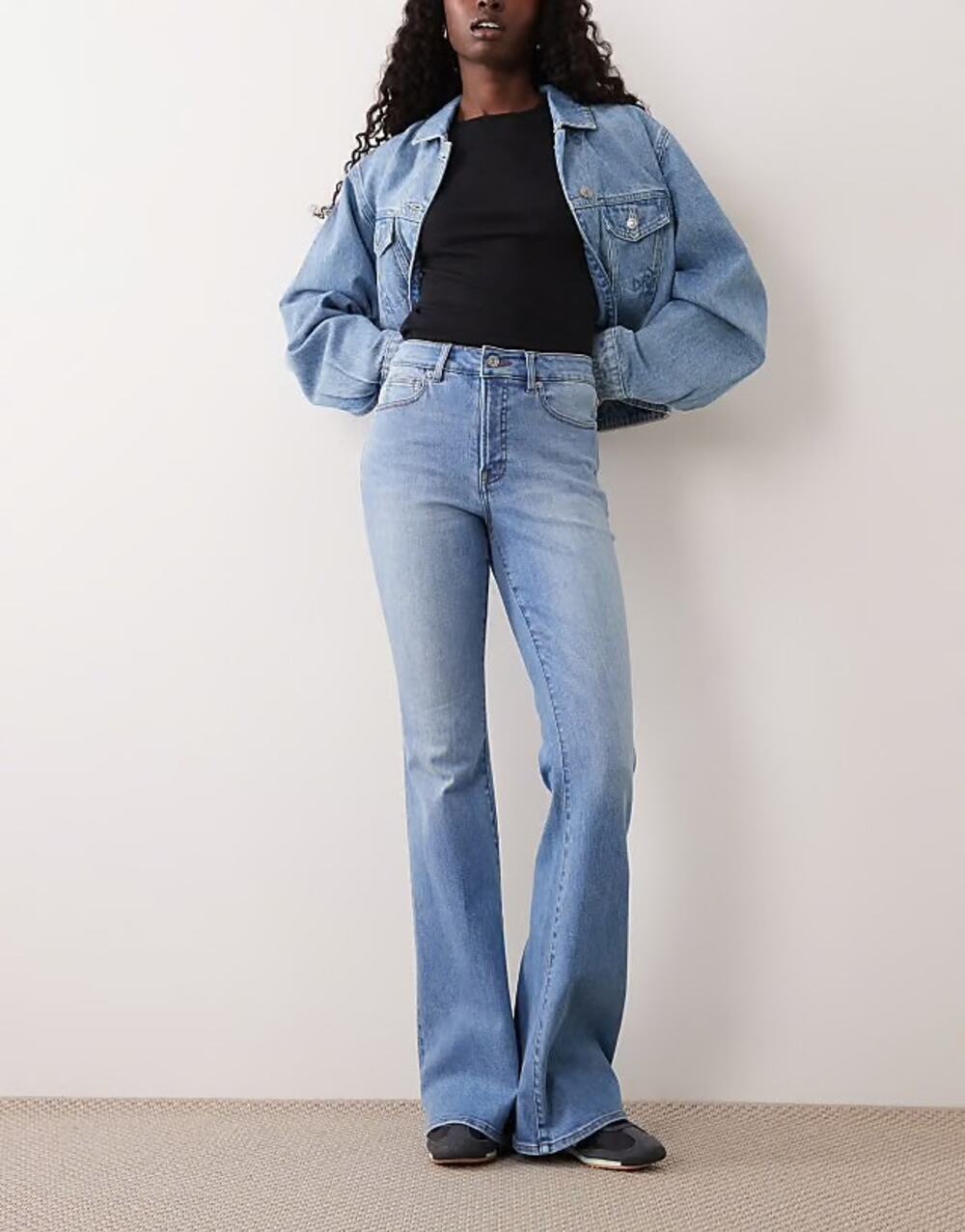 Good American Good Legs Flare Jeans Medium Wash Size 16 Indigo456 *EUC